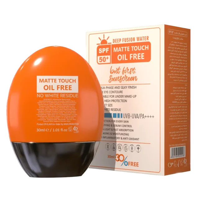 ضدآفتاب دیپ فیوژن واتر تراست اسمارت +SPF50 نمای پشت به همراه بسته‌بندی